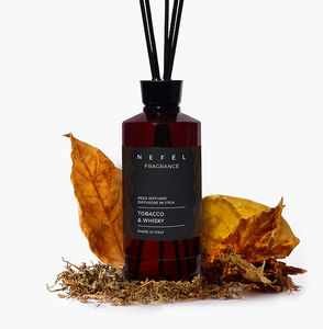 nefel fragrance tobacco and whisky flaconeml profumo.