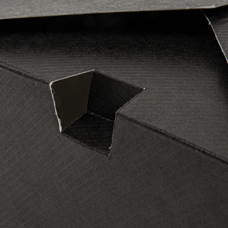 Kartonasta škatla za jedi - ThePack - 1350 mL ČRNA (15,2 x 12,1 x 6,5 cm) 50/1